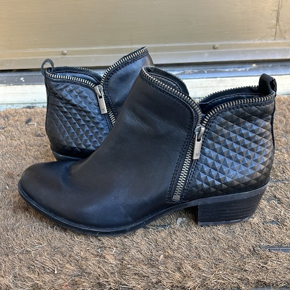 Lucky Brand Bartalino Black Bootie Size 8.5 Leather Boots Moto Vibes Double Zip - Picture 7 of 11